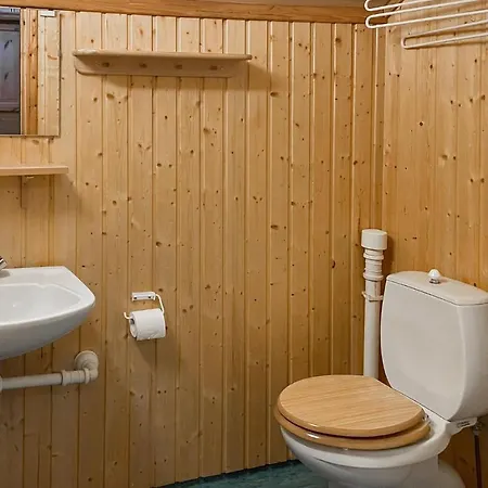 3 Bedroom Cozy In Dom wakacyjny